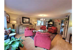 1 CASA LOMA WAY, LAKELAND, FL 33813 - MLS#MFRL4960088