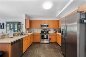 959 OLD SCENIC HIGHWAY, LAKE WALES, FL 33853 - MLS#MFRL4960130