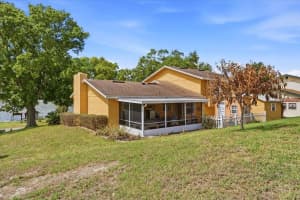 1202 LAKE ARIANA BOULEVARD, AUBURNDALE, FL 33823 - MLS#MFRL4960189