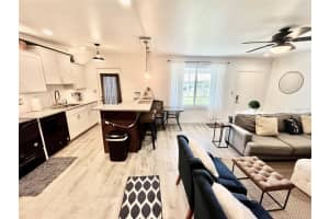 1600 LAKE PARKER DRIVE, LAKELAND, FL 33805 - MLS#MFRL4960222