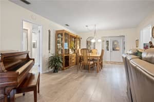 428 GLENEAGLES COURT, WINTER HAVEN, FL 33884 - MLS#MFRL4960230