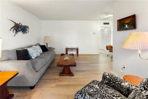 1700 6TH STREET, WINTER HAVEN, FL 33881 - MLS#MFRL4960231