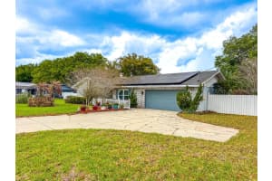 114 LAKE MATTIE ROAD, AUBURNDALE, FL 33823 - MLS#MFRL4960235