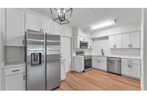 3023 BELLWOOD AVENUE, LAKELAND, FL 33803 - MLS#MFRL4960250