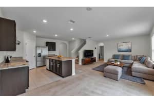 979 SUN BURST ROAD, WINTER HAVEN, FL 33880 - MLS#MFRL4960253