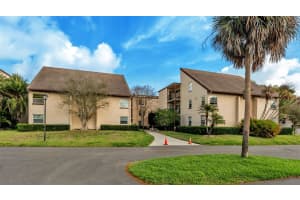 2025 SYLVESTER ROAD, LAKELAND, FL 33803 - MLS#MFRL4960259