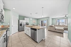 1401 MCFARLAND DRIVE, MELBOURNE, FL 32904 - MLS#MFRL4960266