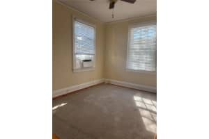 MLS# MFRL4960279, Lakeland, Florida 33815