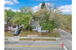 703 NEW YORK AVENUE, LAKELAND, FL 33815 - MLS#MFRL4960291