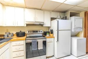 709 RUSSELL LANE, BRANDON, FL 33510 - MLS#MFRL4960352