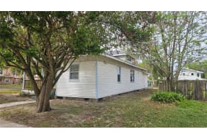 305 AVENUE B NE, WINTER HAVEN, FL 33881 - MLS#MFRL4960450