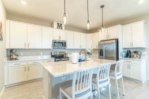 556 HENNEPIN LOOP, LAKE WALES, FL 33898 - MLS#MFRL4960457