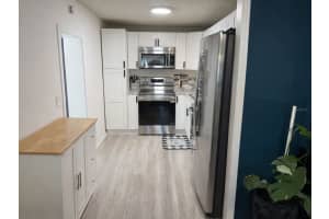 5453 OLD HIGHWAY 37, LAKELAND, FL 33811 - MLS#MFRL4960478