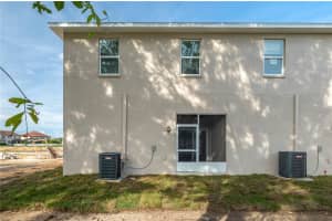 1186 OAK HAMMOCK LANE, LAKELAND, FL 33805 - MLS#MFRL4960491