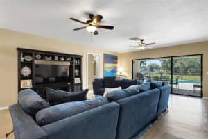 126 WOODSIDE DRIVE, LAKELAND, FL 33813 - MLS#MFRL4960518