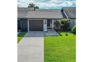 8 HUNTLEY COURT, HAINES CITY, FL 33844 - MLS#MFRL4960529