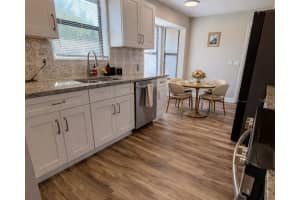 1413 SANDALWOOD DRIVE, PLANT CITY, FL 33563 - MLS#MFRL4960565