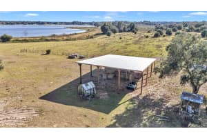 13800 COUNTY ROAD 450, UMATILLA, FL 32784 - MLS#MFRL4960577