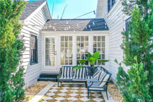 325 JOHNSON AVENUE, LAKE WALES, FL 33853 - MLS#MFRL4960580