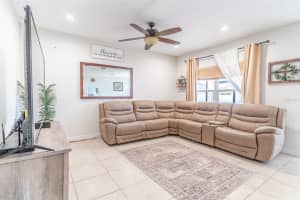 381 BEGONIA COURT, POINCIANA, FL 34759 - MLS#MFRL4960594