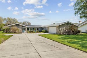 121 ARROWHEAD LANE, HAINES CITY, FL 33844 - MLS#MFRL4960606