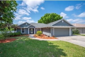 5711 MANCHESTER DRIVE, LAKELAND, FL 33810 - MLS#MFRL4960631