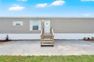 5732 WINDSONG LANE, LAKELAND, FL 33811 - MLS#MFRL4960637