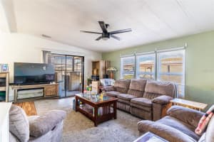 6450 HOLLYBERRY LANE, WINTER HAVEN, FL 33881 - MLS#MFRL4960650