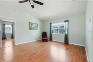 4825 GOLDENVIEW LANE, LAKELAND, FL 33811 - MLS#MFRL4960673