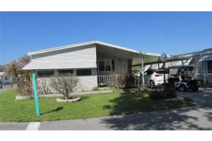 102 NEWCASTLE BOULEVARD, HAINES CITY, FL 33844 - MLS#MFRL4960684