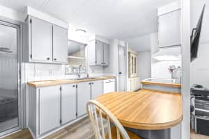 5847 RED FOX DRIVE, WINTER HAVEN, FL 33884 - MLS#MFRL4960707