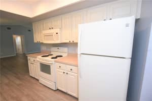 6305 CHRISTINA GROVES CIRCLE, LAKELAND, FL 33813 - MLS#MFRL4960733