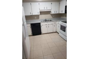 5070 FAIRFIELD DRIVE, LAKELAND, FL 33811 - MLS#MFRL4960734