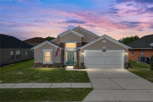 6541 Crescent Loop, WINTER HAVEN