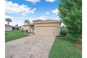 5352 NICKLAUS DRIVE, WINTER HAVEN, FL 33884 - MLS#MFRL4960750