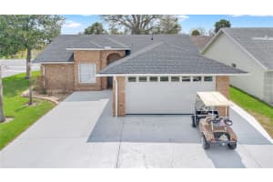 558 PINNACLE DRIVE, HAINES CITY, FL 33844 - MLS#MFRL4960781