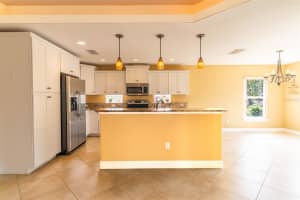 3715 SEBRING PARKWAY, SEBRING, FL 33870 - MLS#MFRL4960818