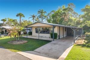 6561 CHINABERRY DR NE, WINTER HAVEN, FL 33881 - MLS#MFRL4960831