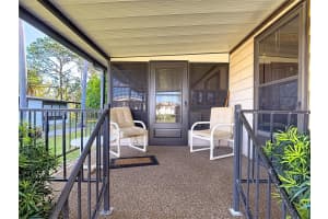 6561 CHINABERRY DR NE, WINTER HAVEN, FL 33881 - MLS#MFRL4960831