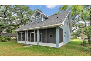 1315 E FRANCES AVE, PLANT CITY, FL 33563 - MLS#MFRL4960835