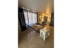 2412 BURNS STREET, LAKELAND, FL 33801 - MLS#MFRL4960839