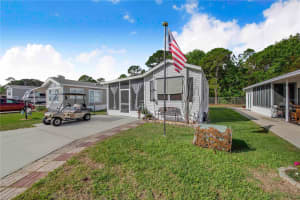 475 PINE LOOP, FROSTPROOF, FL 33843 - MLS#MFRL4960874