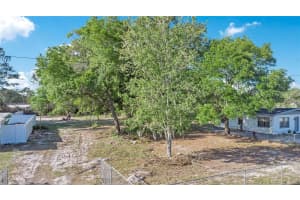 FLOWERS AVE, ORLANDO, FL 32825 - MLS#MFRL4960884