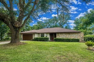 232 COLLEGE GROVE CIRCLE, WINTER HAVEN, FL 33881 - MLS#MFRL4960890
