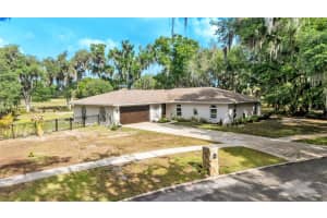 135 COUNTRY CLUB LANE, MULBERRY, FL 33860 - MLS#MFRL4960923