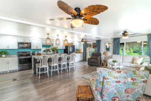 1818 BLUE LAKE DRIVE, LAKELAND, FL 33801 - MLS#MFRL4960930