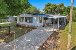 454 VILLAGE CIRCLE, WINTER HAVEN, FL 33880 - MLS#MFRL4960932