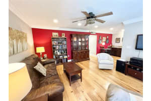 1600 LAKE PARKER DRIVE, LAKELAND, FL 33805 - MLS#MFRL4960983