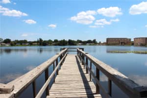 2228 LAKE HOLLOWAY BOULEVARD, LAKELAND, FL 33801 - MLS#MFRL4960988