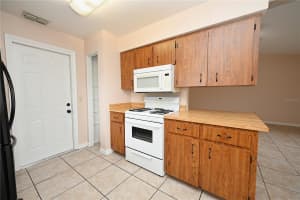 1018 SUNSHINE WAY, WINTER HAVEN, FL 33880 - MLS#MFRL4960999
